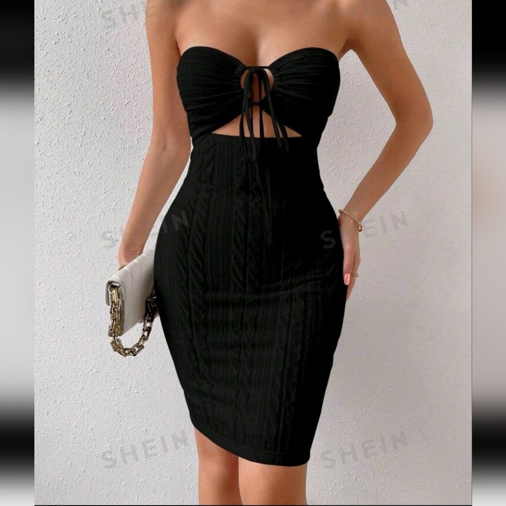 NWOT Womens Shein Black Lined Textured Front Cutout Stretch Dress Size Large
